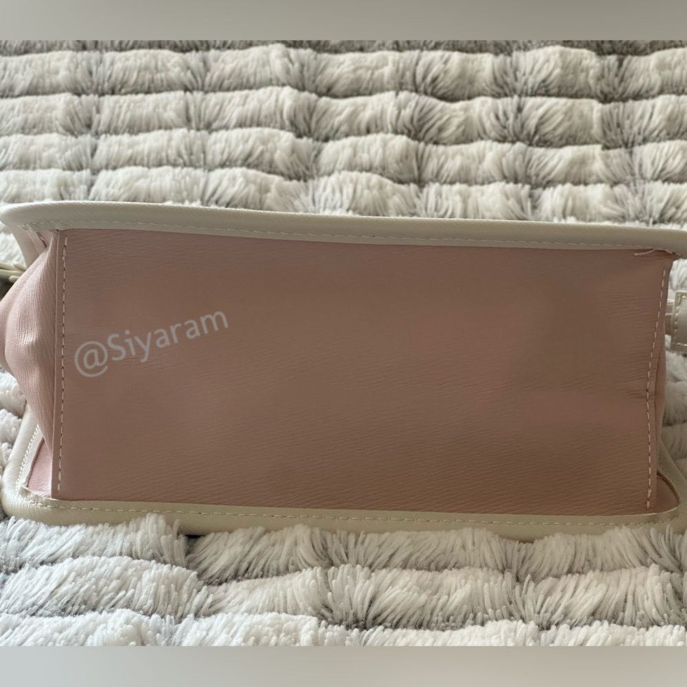 NWT Michael Kors/ Toiletry case - Picture 9 of 11